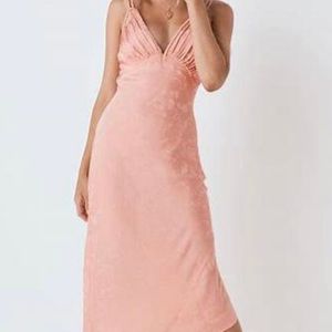 NWT Spell Ocean Slip in Coral size Large (UFT)